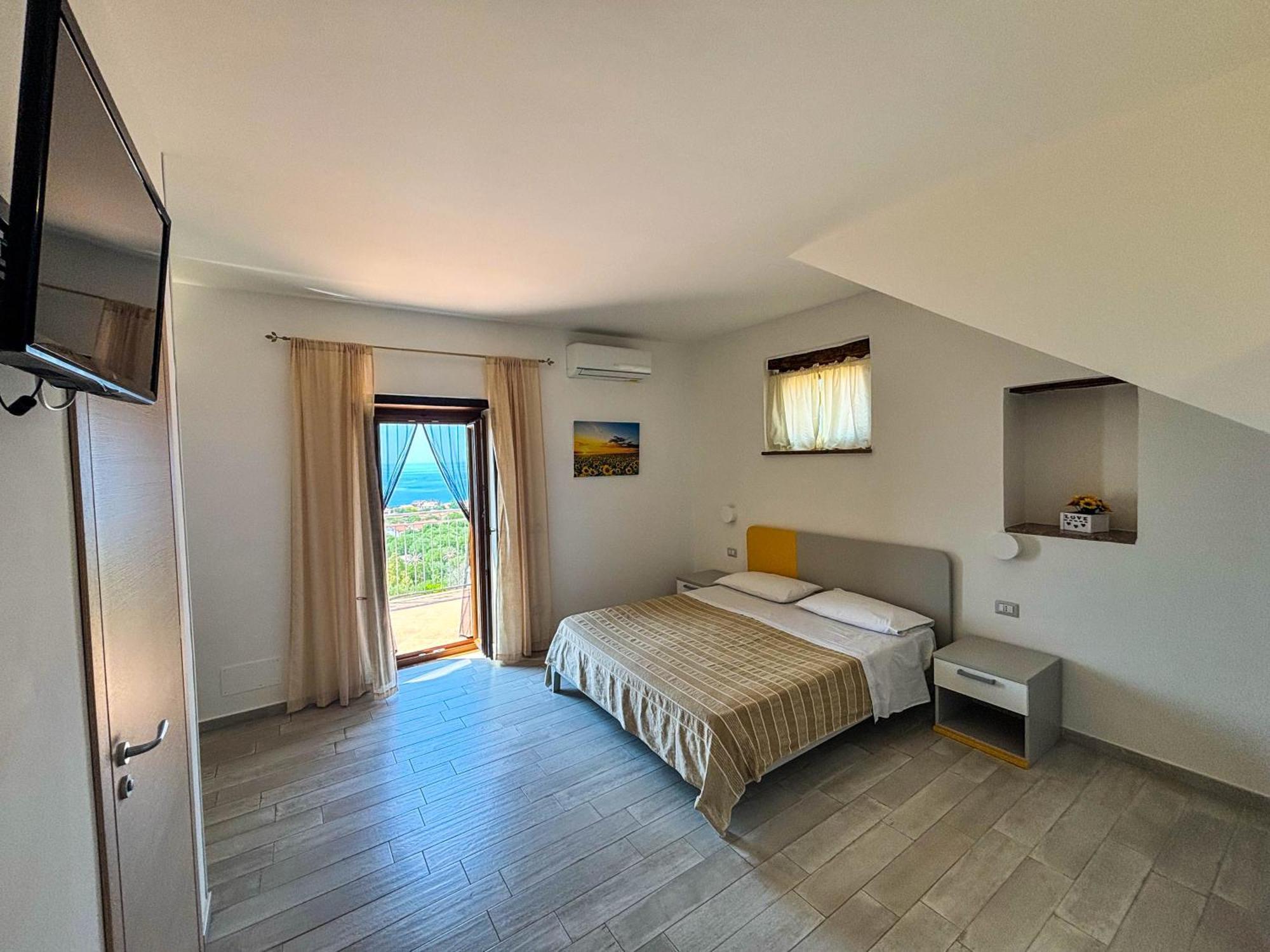 Tramonti D'Oro Bed and Breakfast Caprioli Εξωτερικό φωτογραφία